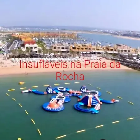 Apartment Beachside Retreat: 2br With Pool And Views Portimao