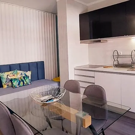 Modern In 67m² With Shared Pool